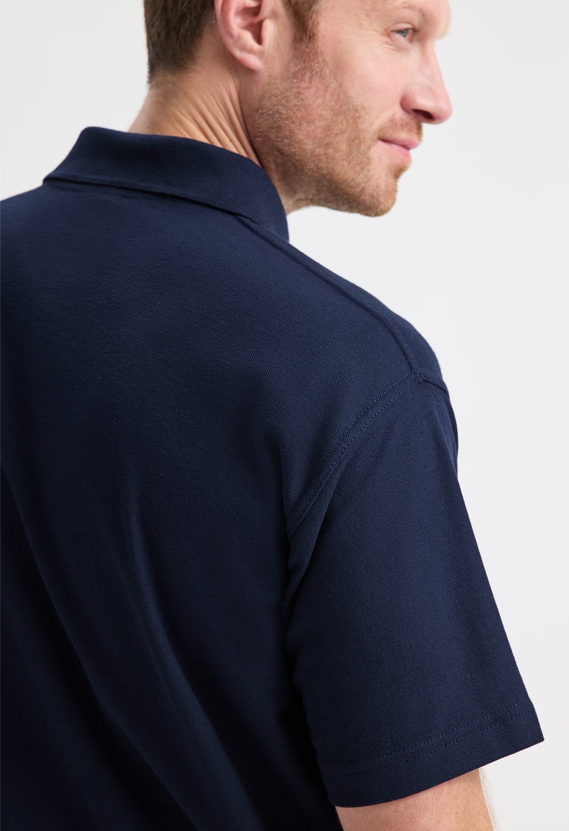 Unisex Classic Polo Shirt - 220gsm 50/50 Polycotton | 17 Colours