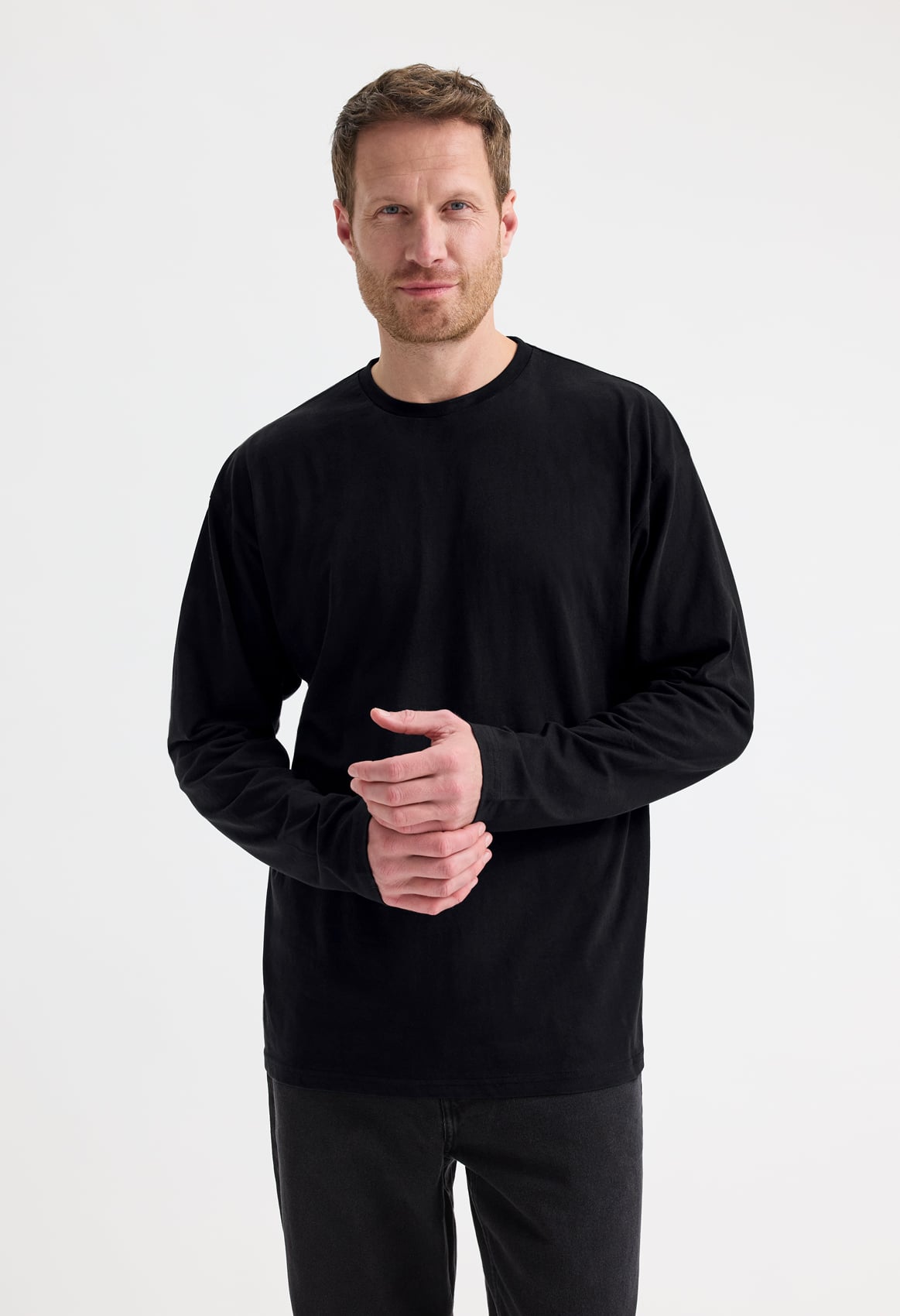 Unisex Long Sleeve Classic T-Shirt - 180gsm 100% Ring-Spun Combed Cotton | Black & White